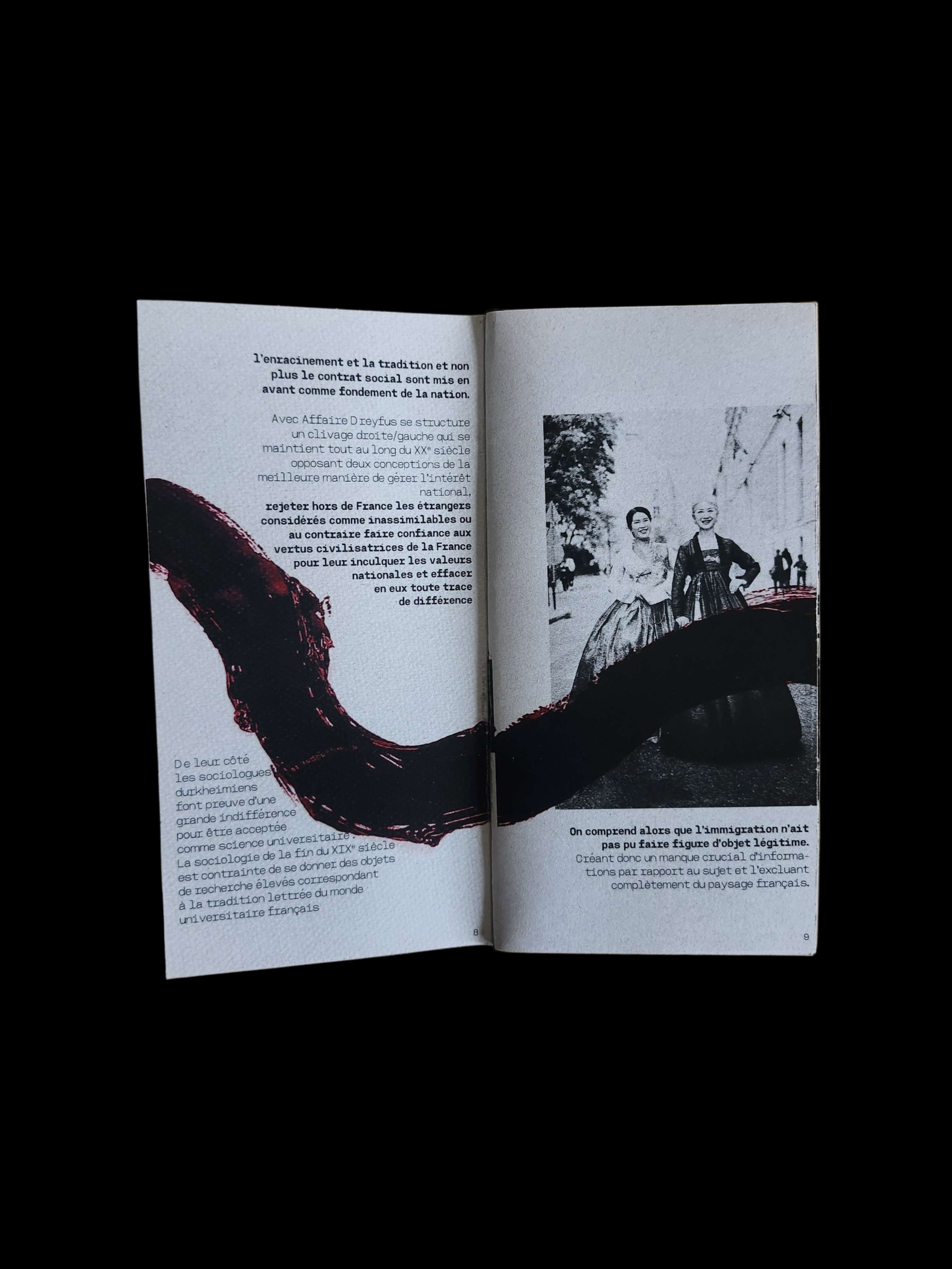 Projet de fanzine sur le sujet de notre choix. Je suis partie sur une remise en valeurs de l'immigration en partant sur l'axe des deuxième génération 'Enfants d'immigres conflit entre origine et nationalté'.